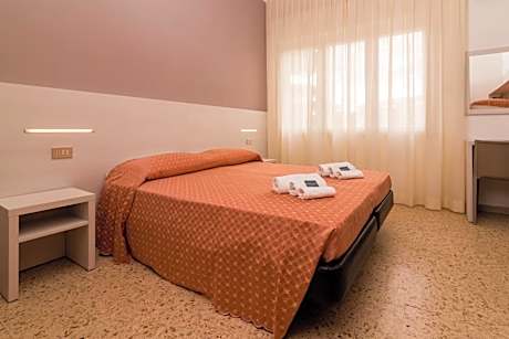 Triple Room with Balcony