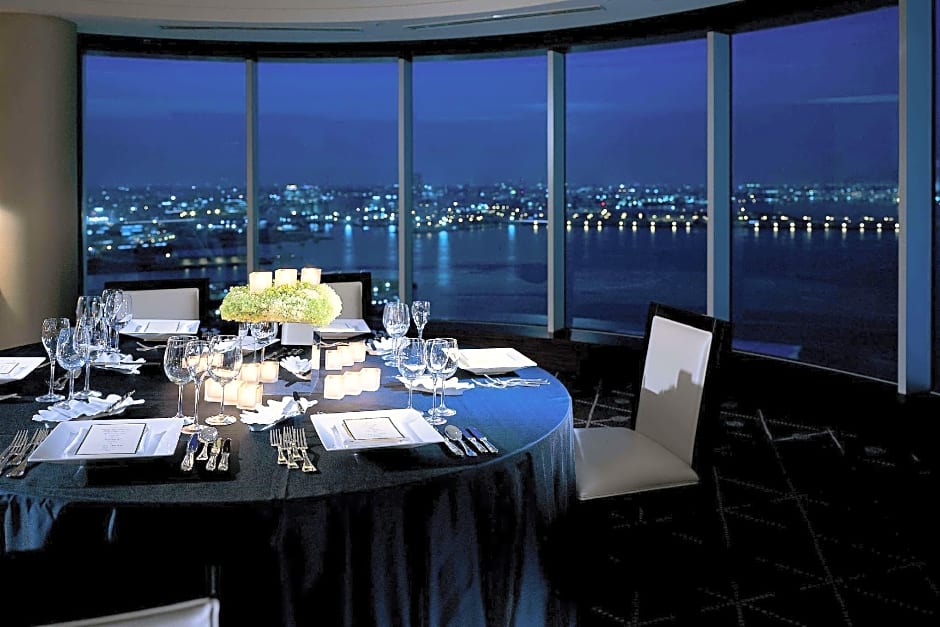 The Yokohama Bay Hotel Tokyu