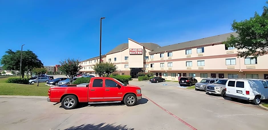Plano Inn & Suites