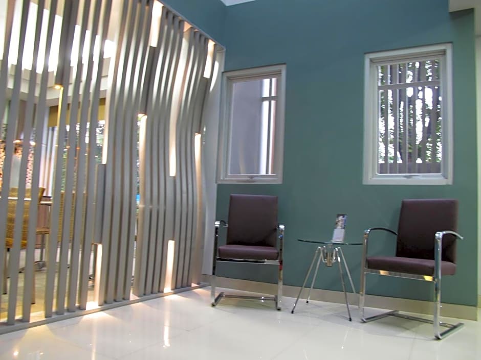 Sampit Residence Managed By Flat06