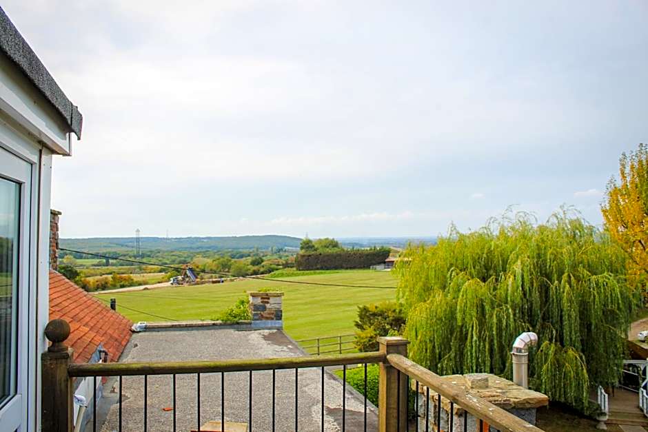 The Crescent Turner Hotel