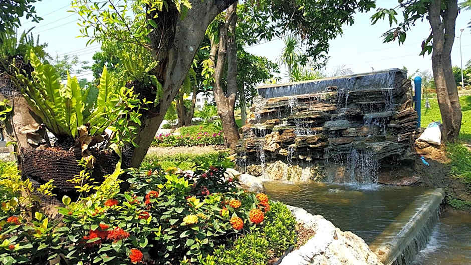 Nai Suan Inn