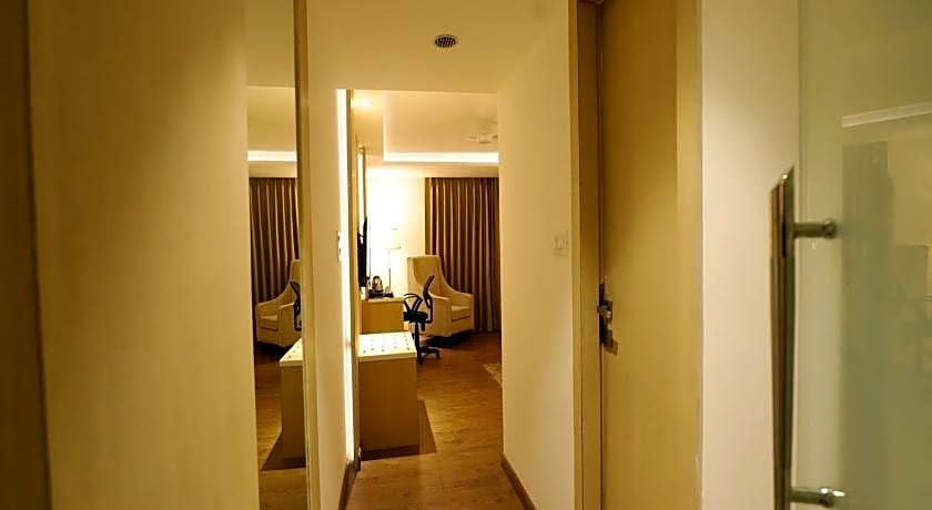 Hotel Radiance