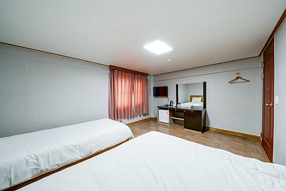 Hotel G