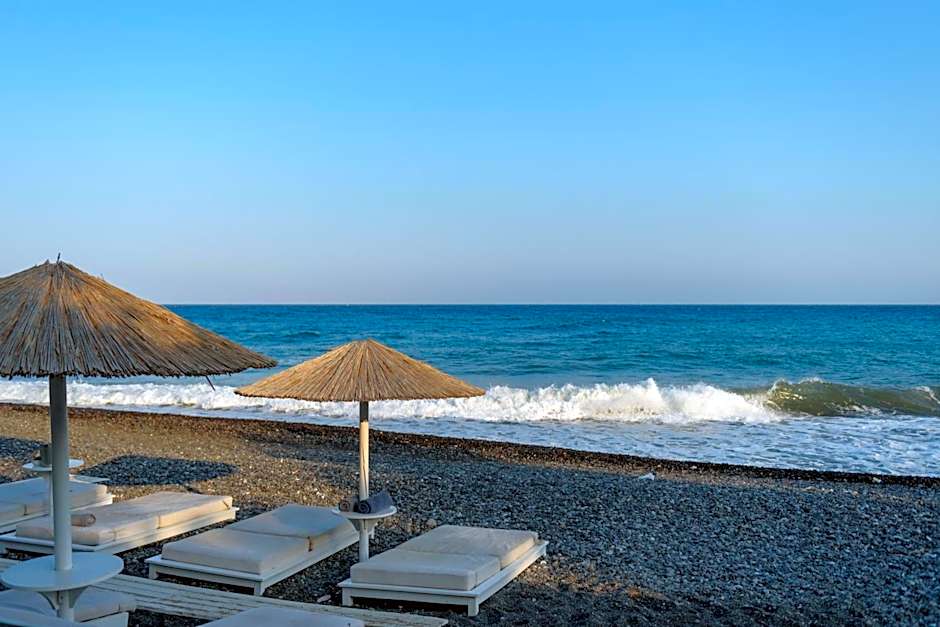 Alesahne Beach Hotel