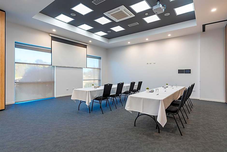 Mercure Newcastle Airport