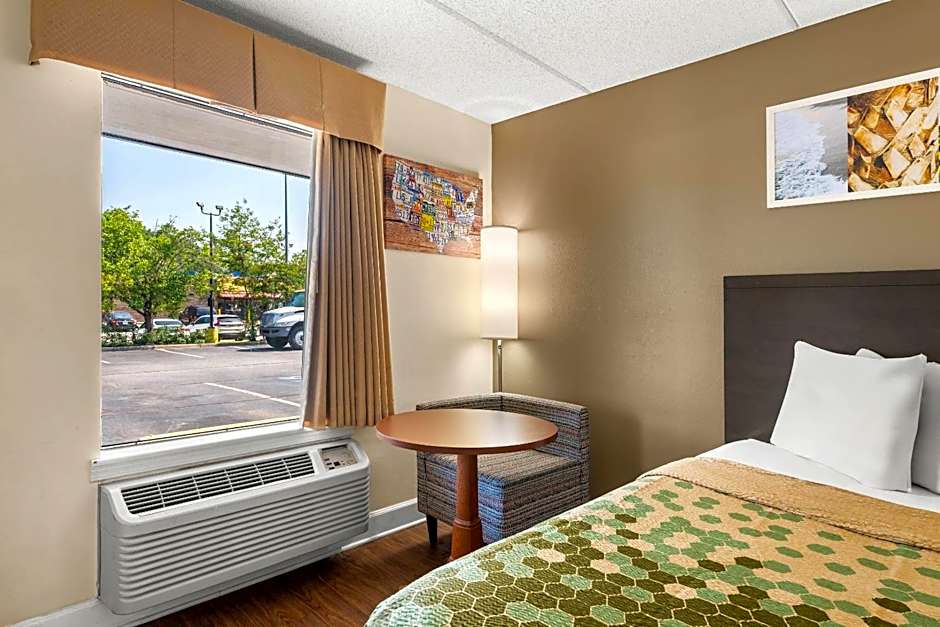 Econo Lodge Inn & Suites Lugoff