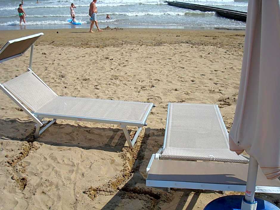 Hotel Marlisa Pier