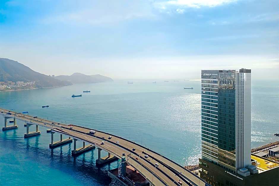 Wyndham Grand Busan Ijin