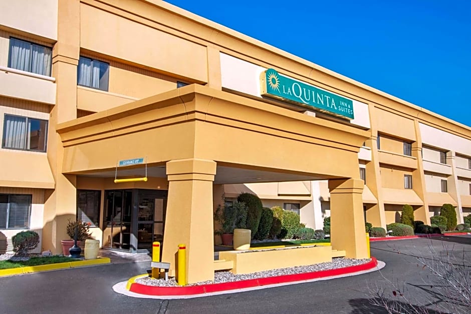 La Quinta Inn & Suites by Wyndham Albuquerque Journal Ctr Nw