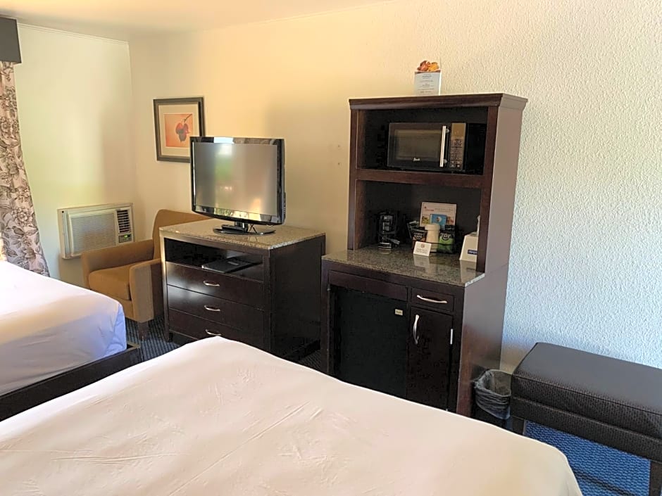 Travelodge by Wyndham Rapid City