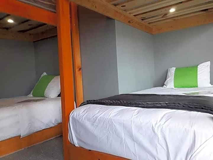 Tortuga Hostel