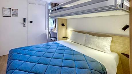 Standard Queen Room with One Bunk Bed