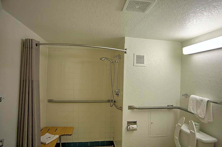 Motel 6-Council Bluffs, IA - Omaha East