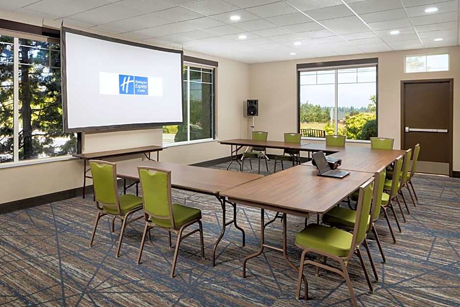Holiday Inn Express Hotel & Suites North Sequim By IHG