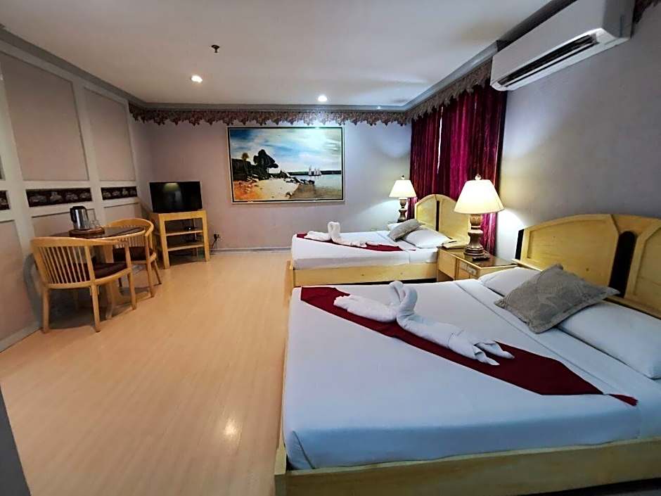 Holiday Plaza Hotel Cebu