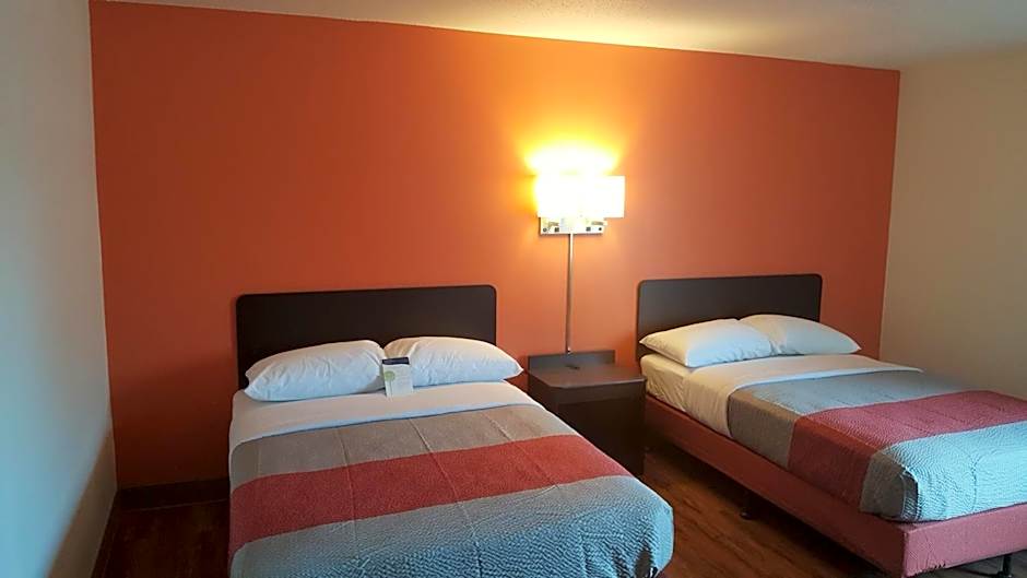 Motel 6-Maryland Heights, MO