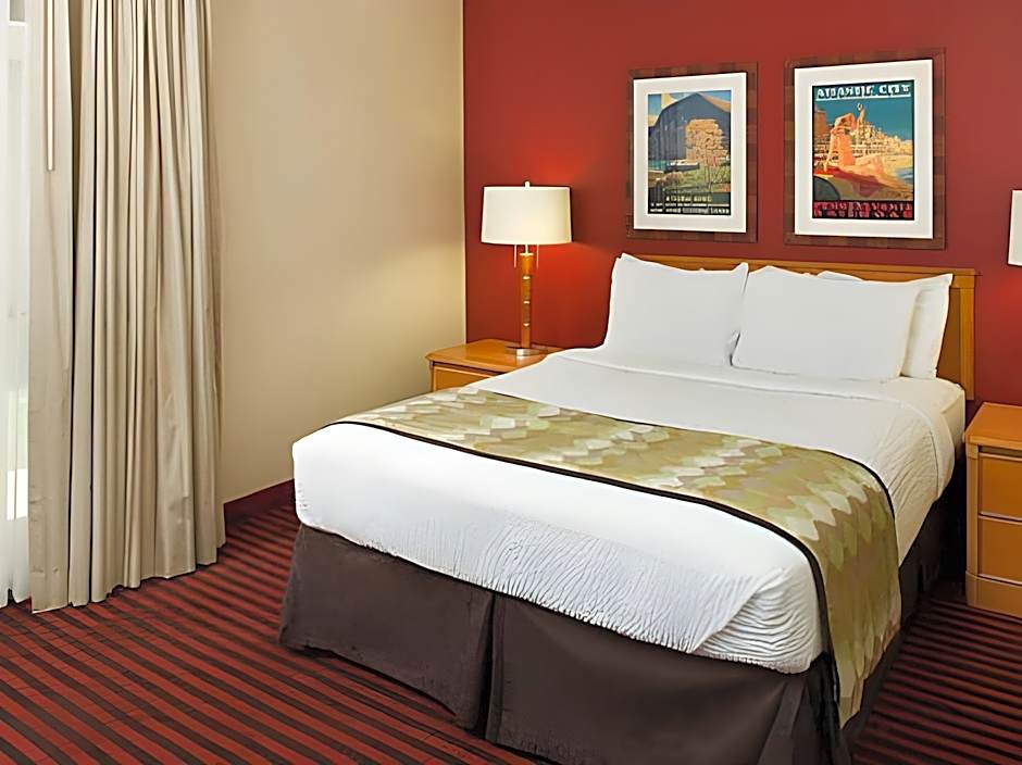 Residence Inn by Marriott Detroit Troy/Madison Heights