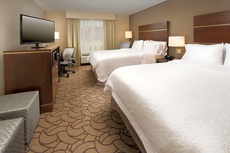 Hampton Inn By Hilton & Suites San Antonio-Downtown/Market Square