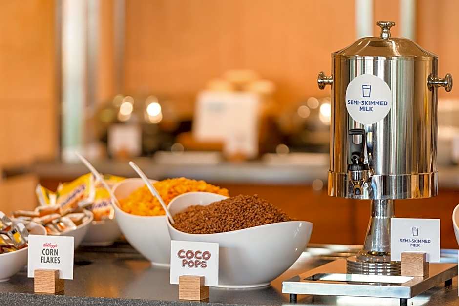 Holiday Inn Express Birmingham Redditch By IHG