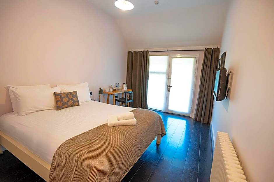 The Olde Bell, BW Signature Collection