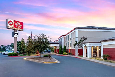Best Western Plus Eau Claire Conference Center