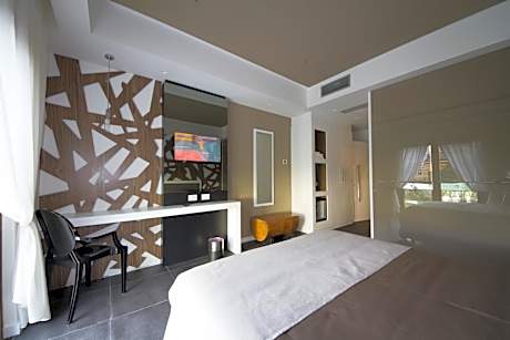 Triple Room with Garden View