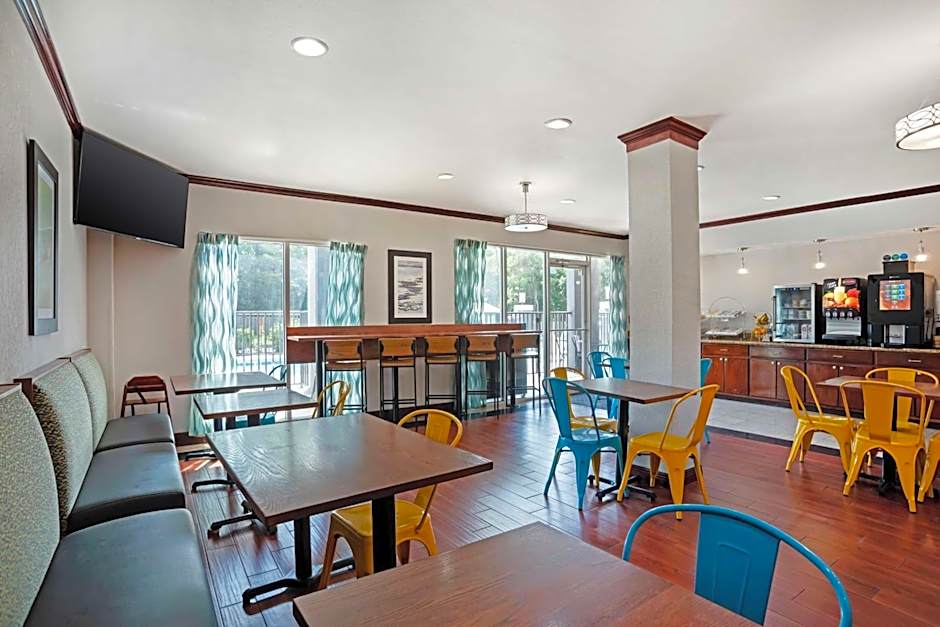 Best Western Plus Blue Angel Inn