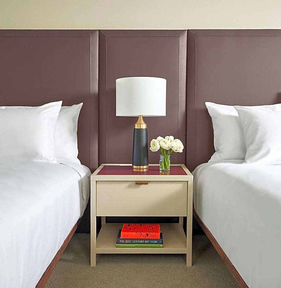 Hotel Savoy Kansas City, Tapestry Collection by Hilton