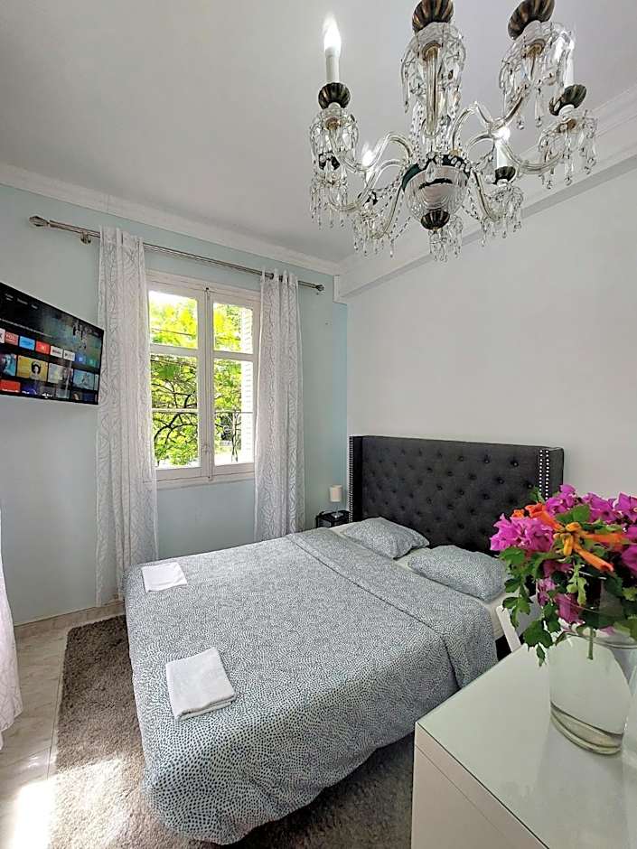 N1 Casa de Madrid - greenpeace line