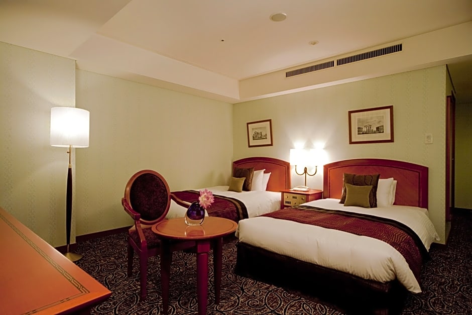 Takakura Hotel Fukuoka