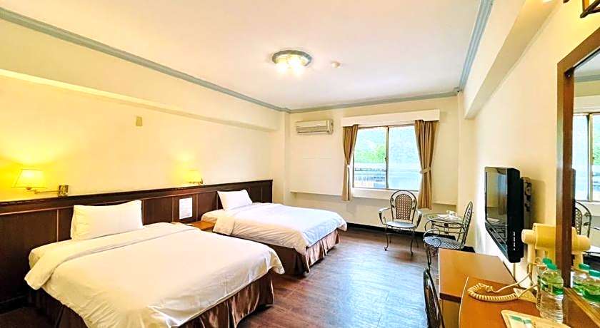 Yawan Hotel