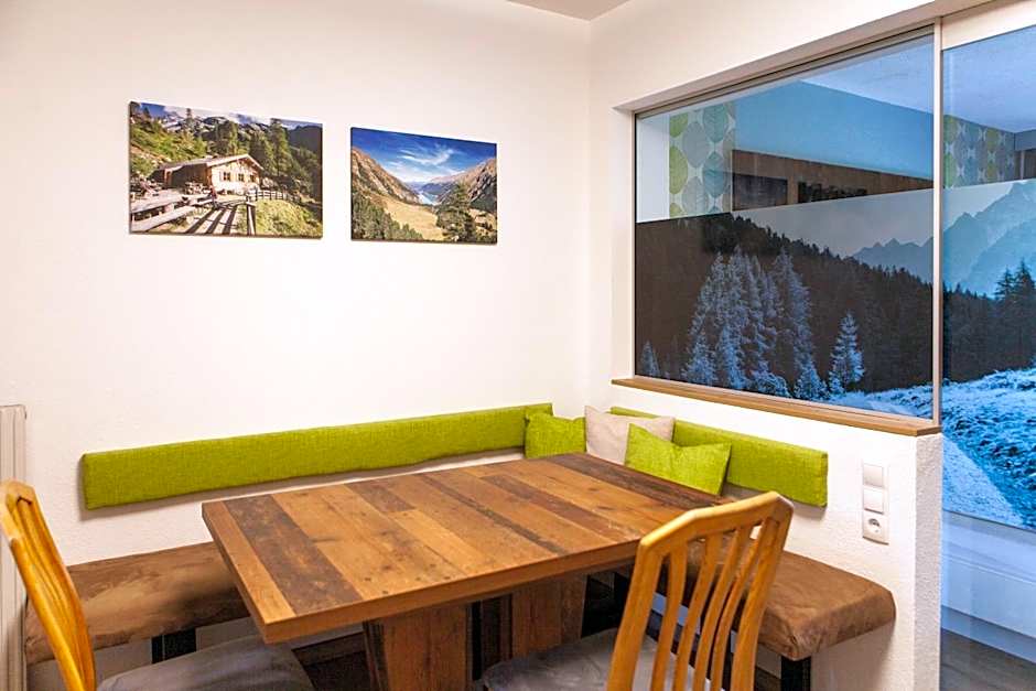 Sonnenhof - Apartments & Zimmer