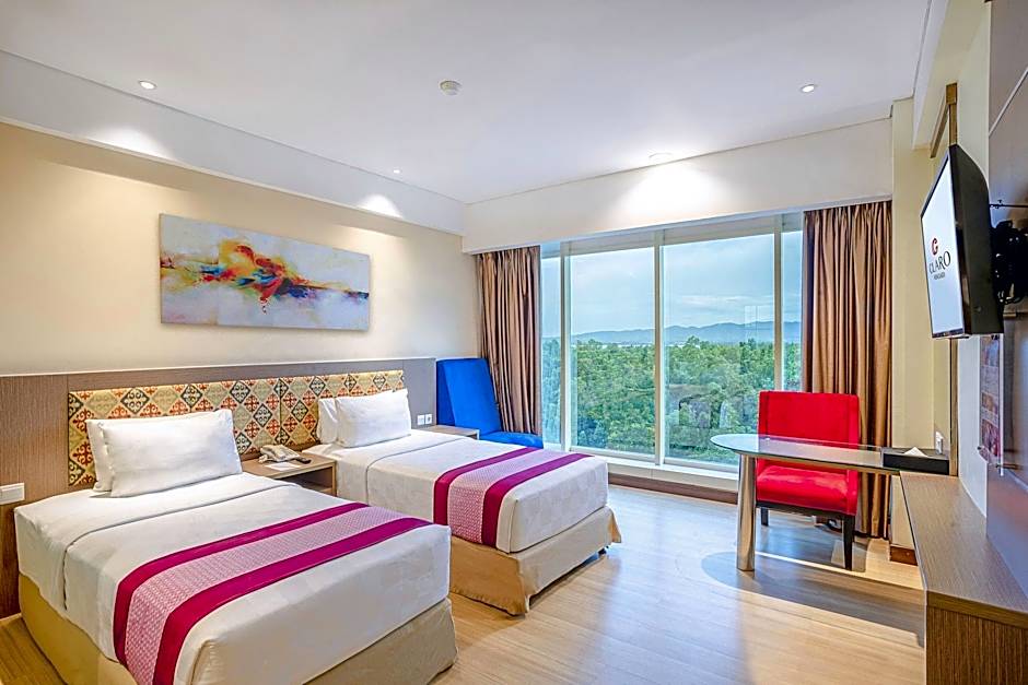 CLARO KENDARI (ex. Grand Clarion Hotel & Convention)