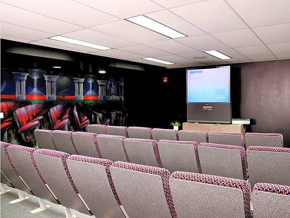 Residence & Conference Centre - Hamilton