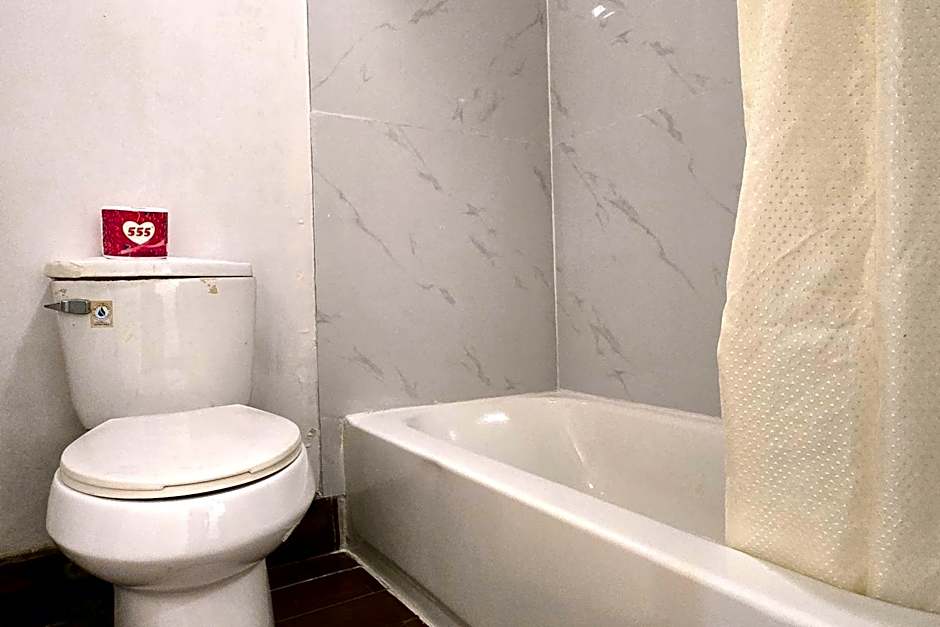 Century Motel Buena Park Anaheim I-5