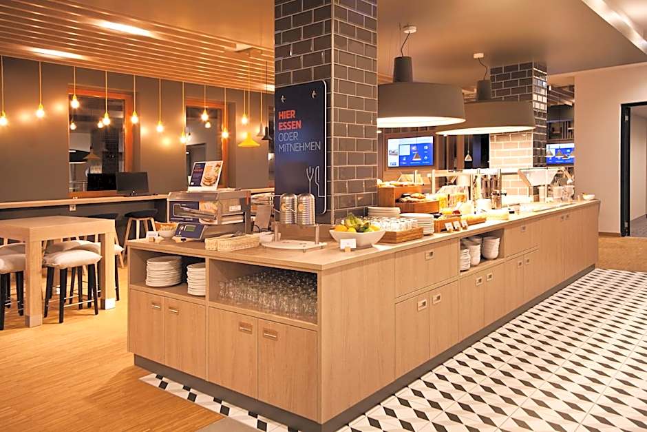 Holiday Inn Express And Suites Basel Allschwil By IHG