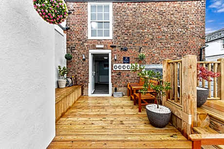 Town House Rooms