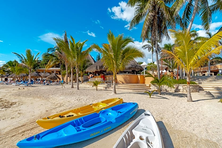 Puerto Aventuras Hotel & Beach Club