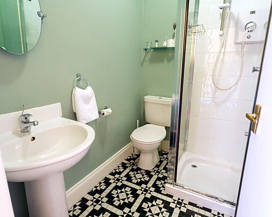 Shelleven Guest House