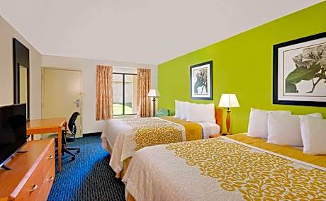 Double Room with Two Double Beds - Non-Smoking