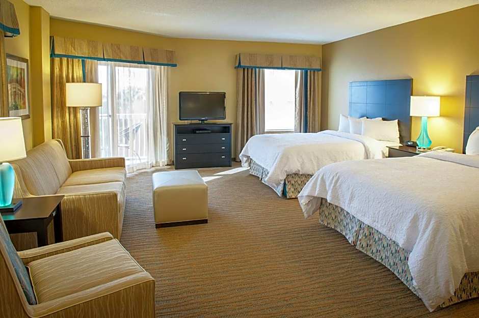 Hampton Inn By Hilton & Suites St. Petersburg/Downtown