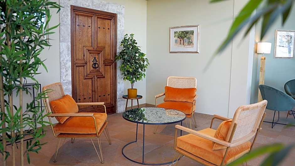 Hotel Aix Sainte Victoire