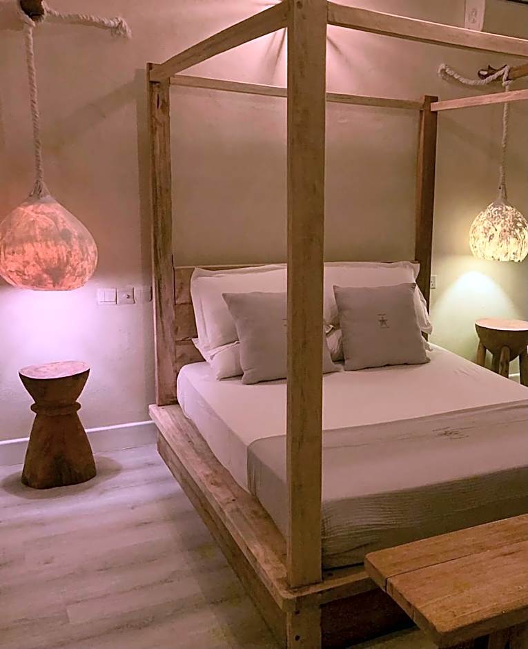 Thari Fushi Luxury Maldives -All Excursions Included -