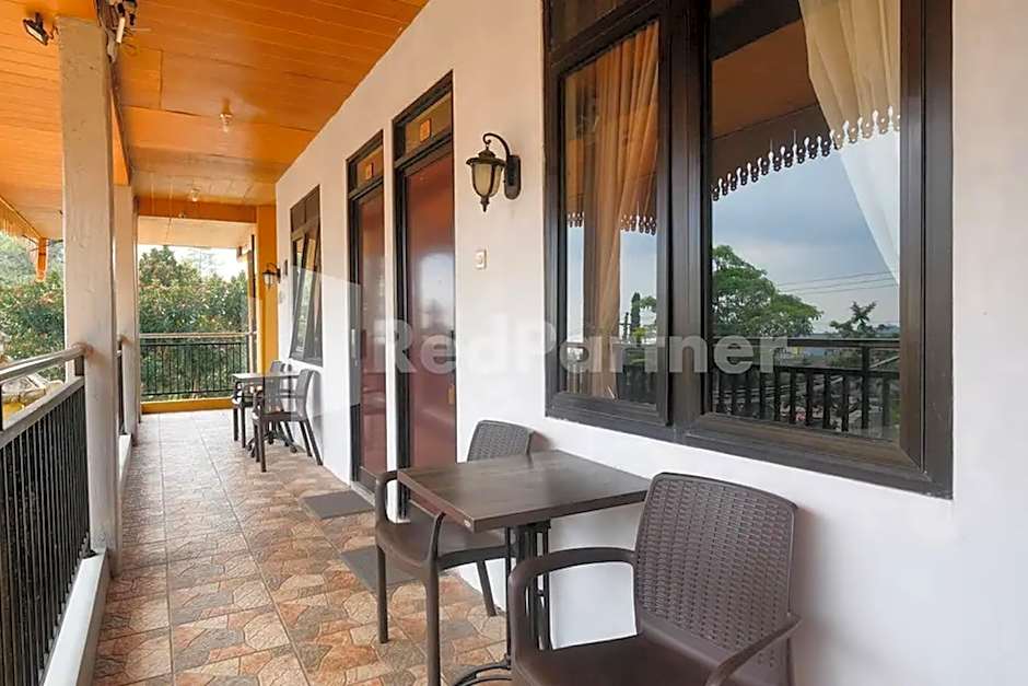 Javenir Hotel Tawangmangu Mitra RedDoorz