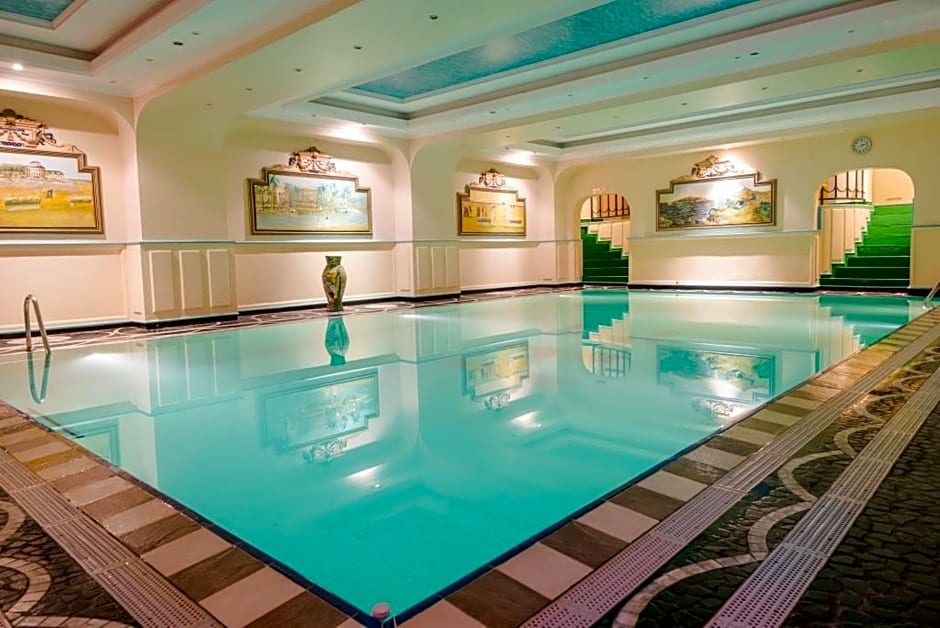 Hotel Colbert Spa & Casino