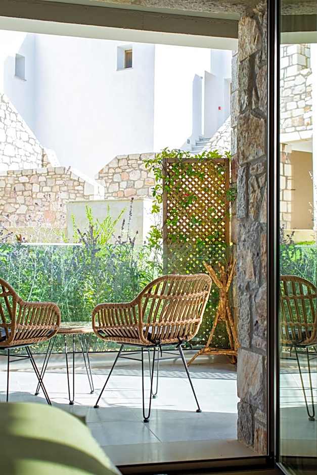 WHITE DONKEY BOUTIQUE Hotel