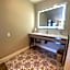 Super 8 by Wyndham Oceanside Downtown