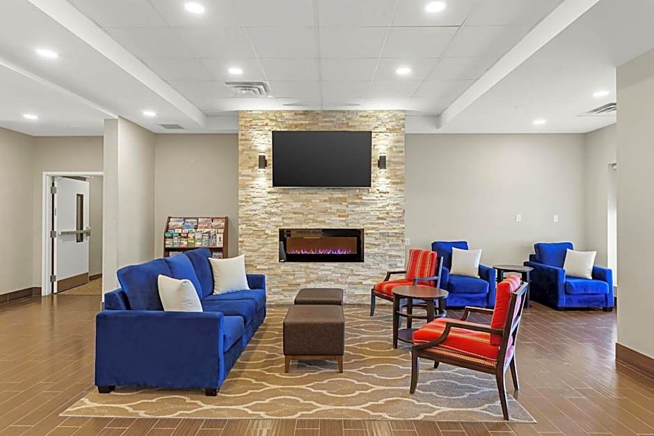 Comfort Inn & Suites