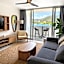Hotel On The Cay
